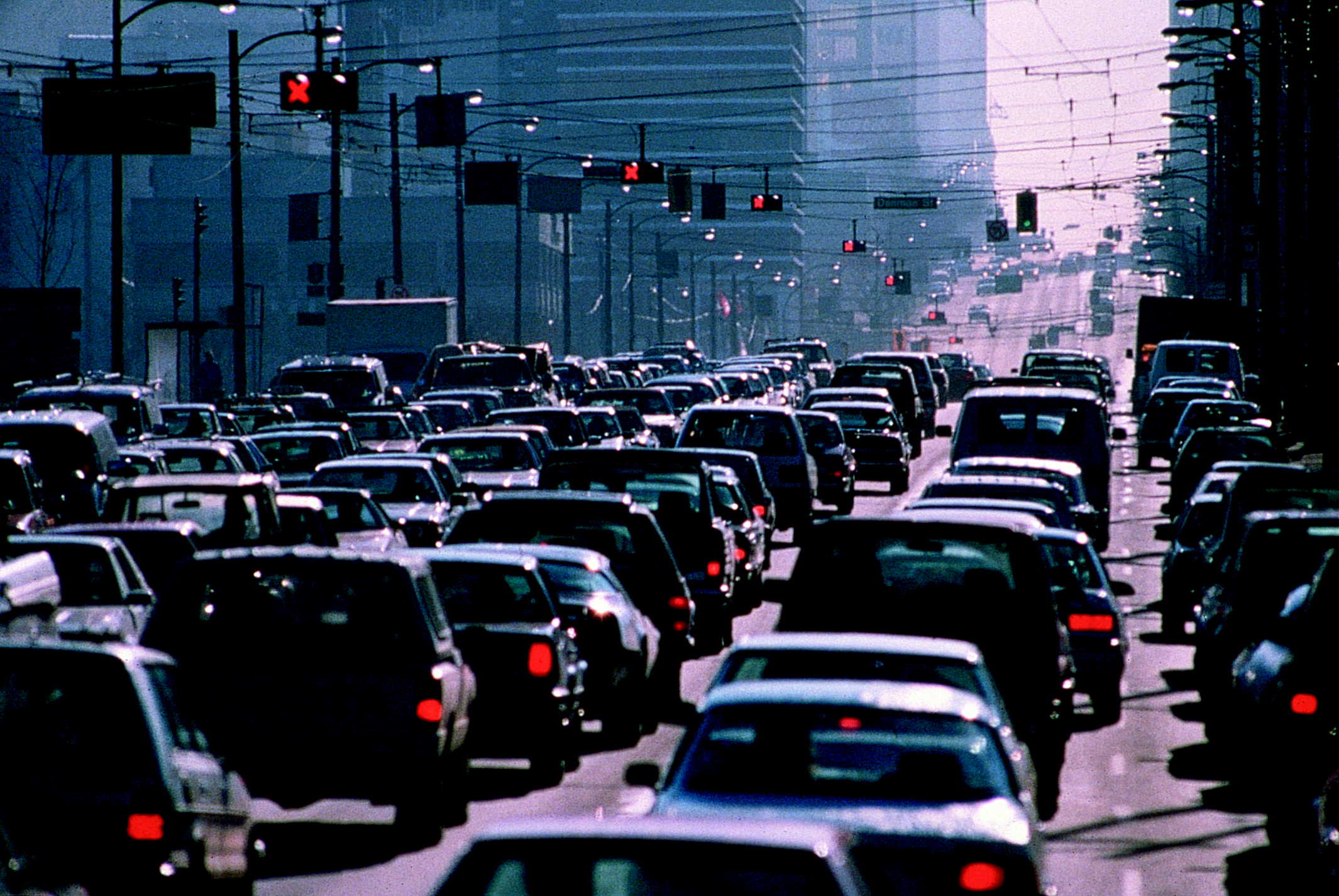 10 gadu laikā satiksmes intensitāte augusi, negadījumu skaits – samazinājies