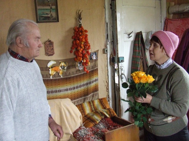 Rozes vecākajam Neredzīgo biedrības kungam