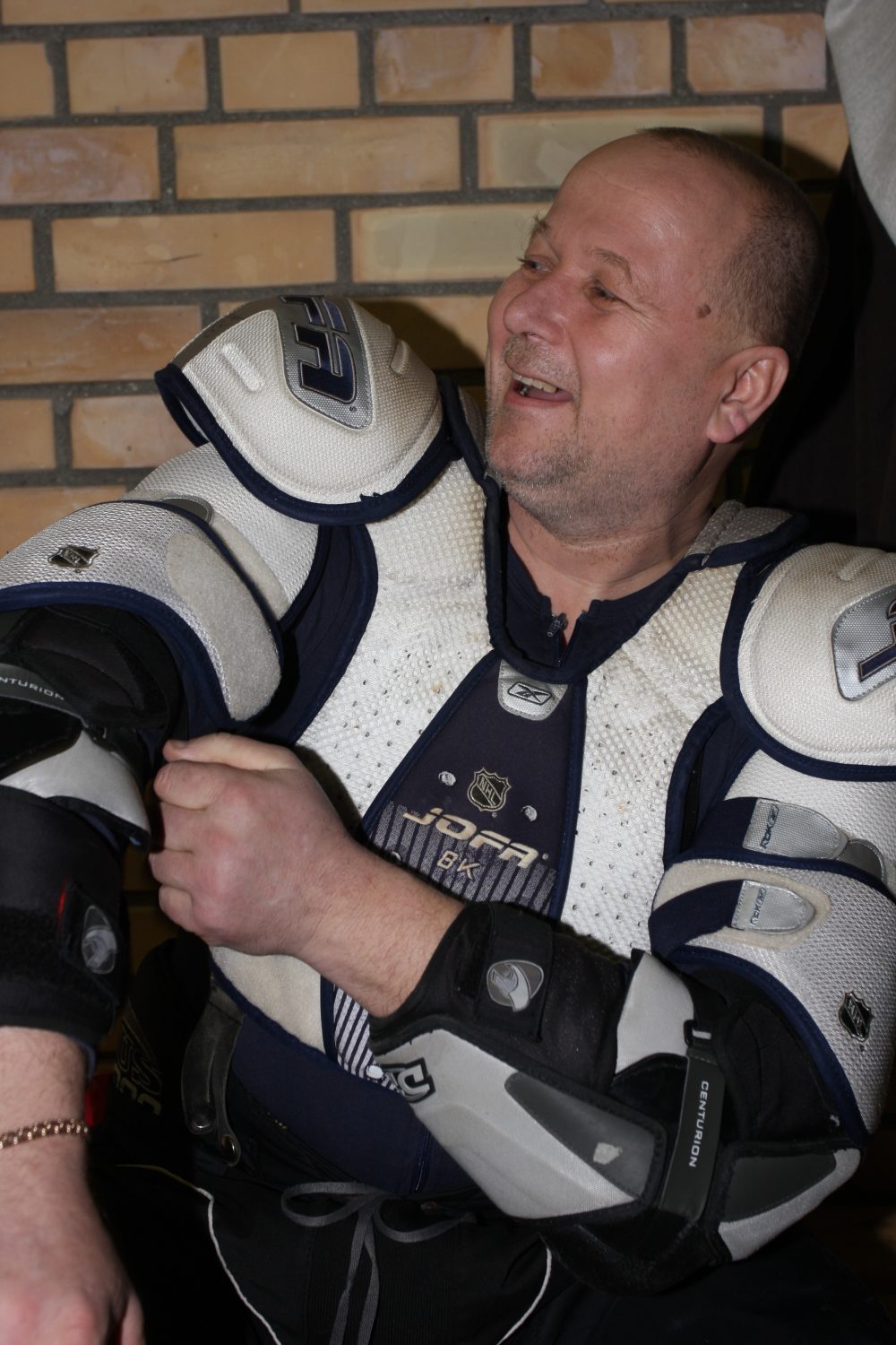 Parunāsim par sportu!