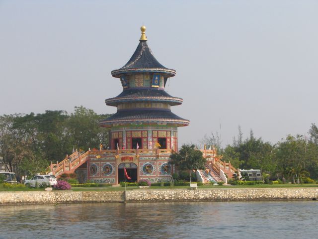 Brīvā jeb Smaidu zeme – Taizeme