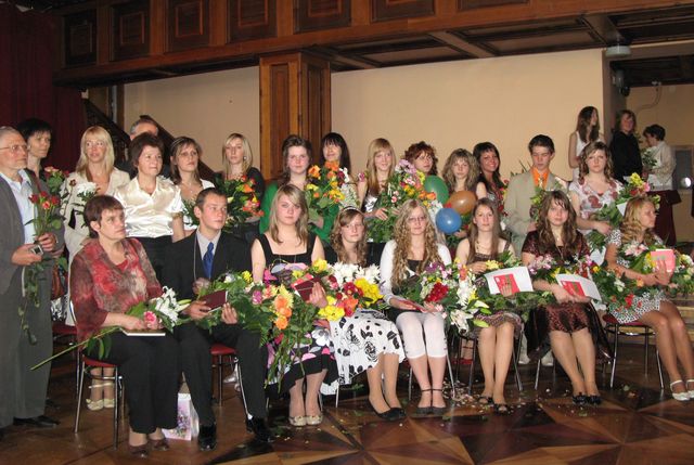 Cilvēka personību veido radošs prieks un grūtības