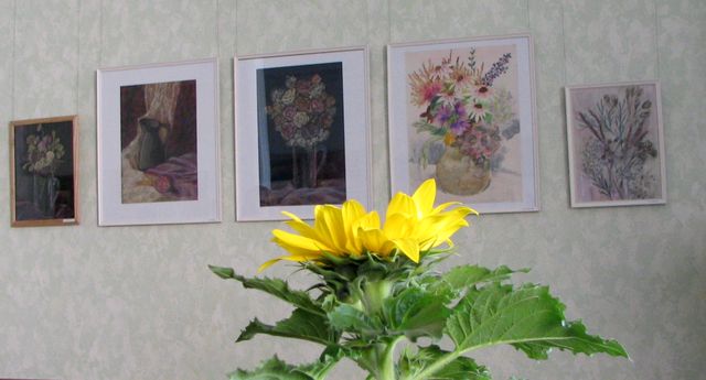 Gleznot netraucē ne remonts, ne ieģipsēta roka!