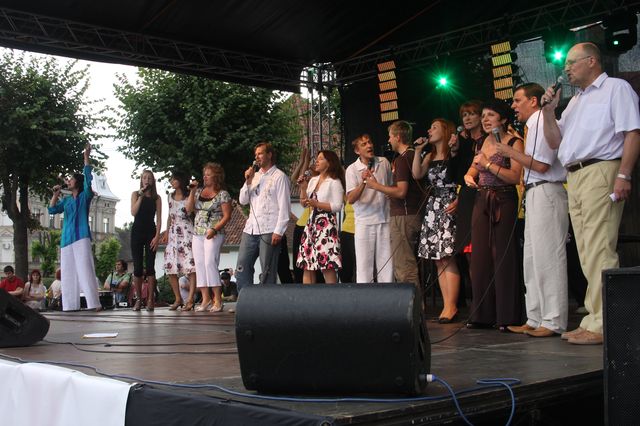 Zvaigžņu koncerts (papildināts)