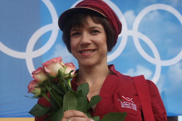 Veiksmi Ievai Zundai