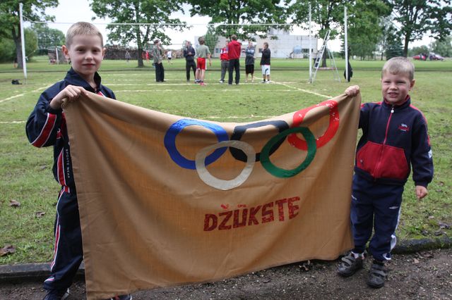 Sporta svētki Džūkstē /FOTOREPORTĀŽA/
