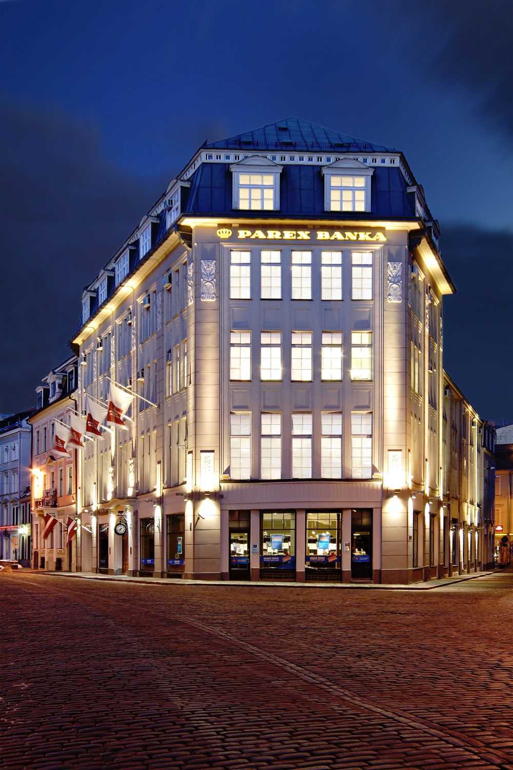 Valdība glābj «Parex banku»