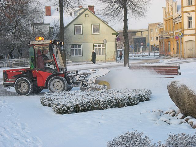 Gads sācies neierasti mierīgi