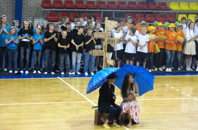 60 minūtes apkārt zemeslodei