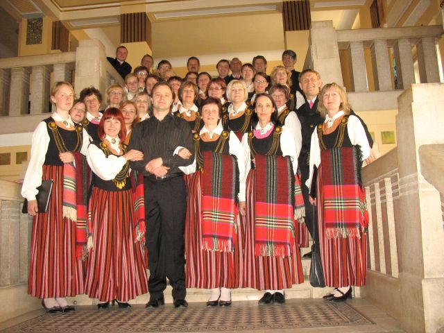 «Vanemai» Slovākijā – vieni dārgmetāli