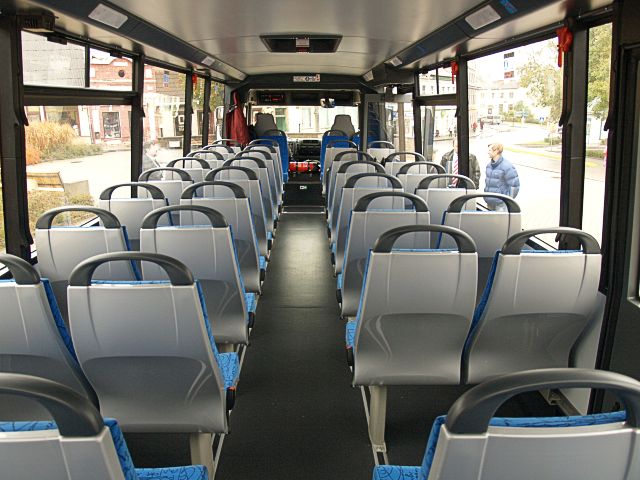 Skolēnu busiņš Tukumā