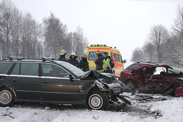 Slidenais ceļš paņem cilvēka dzīvību