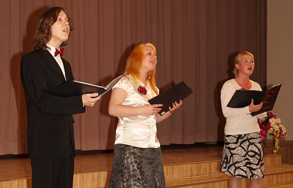 Zemītes ansamblis gūst panākumus