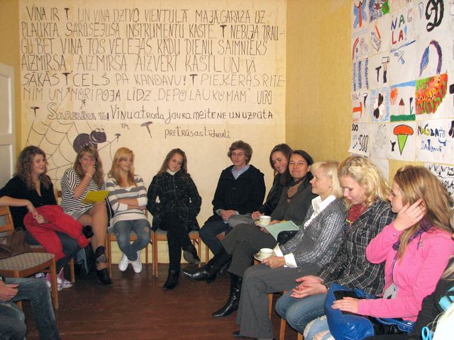 «Naglas» jauniešiem nepieciešamas “ašas” idejas