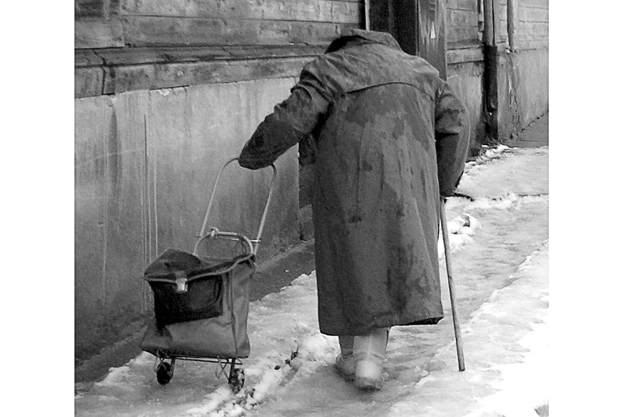 Tukumā atrod pirms gada mirušu sievieti