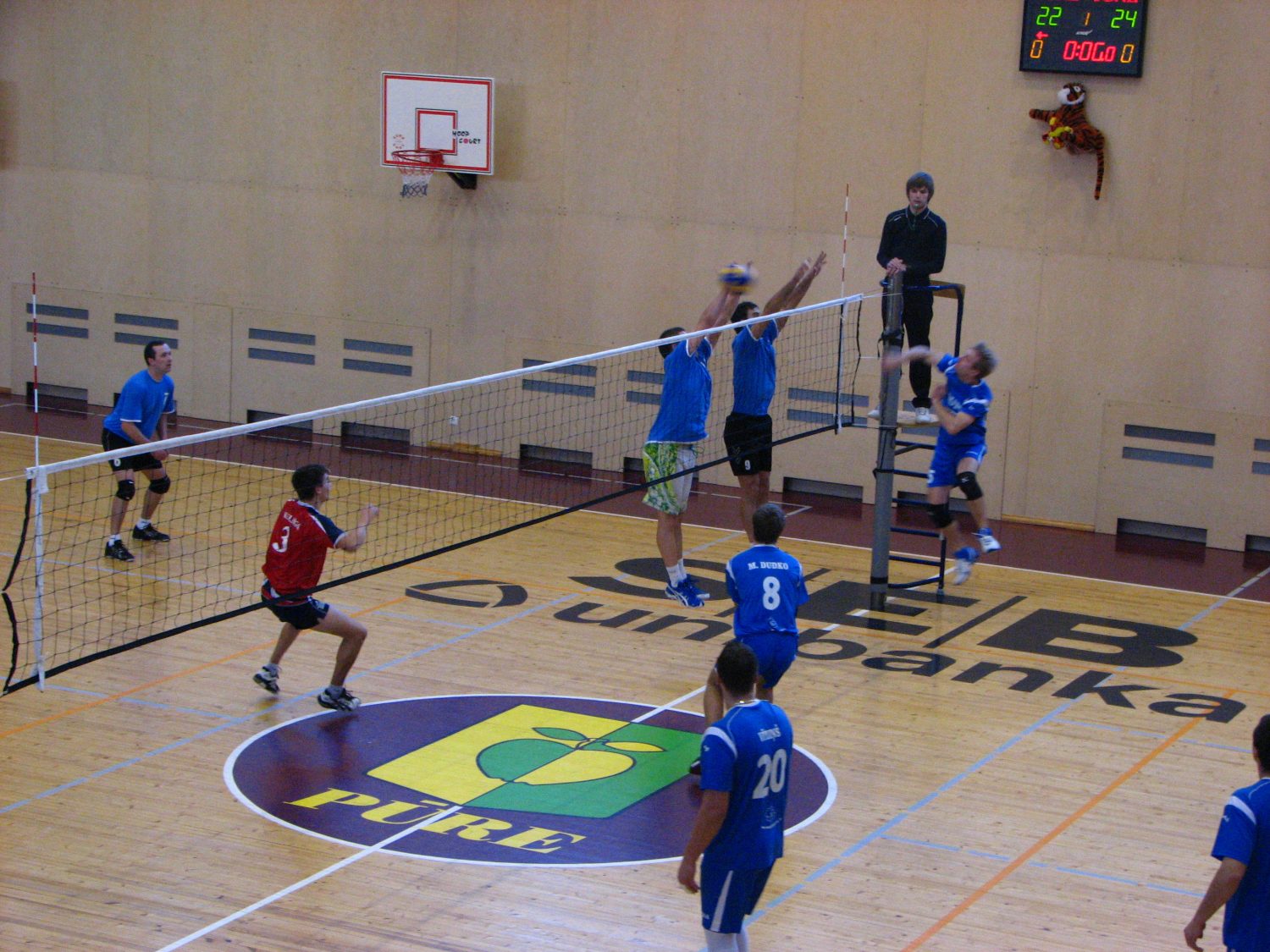 Gripas vīruss volejbolistiem netraucē