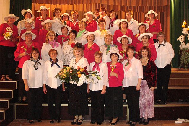 Zemītes dejotājas svin gada jubileju