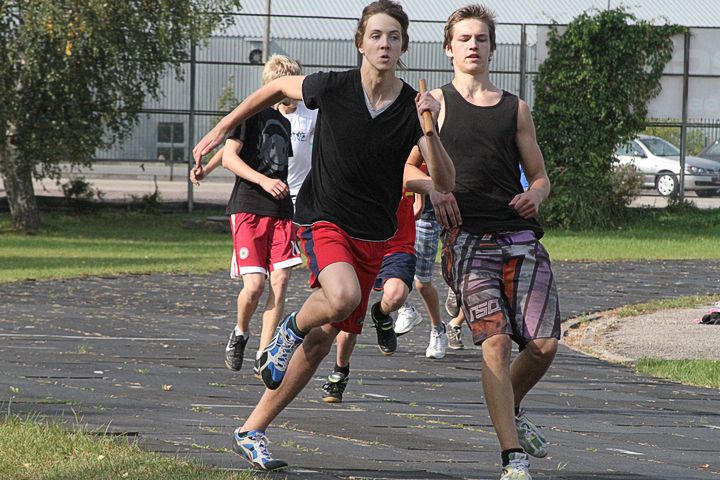 Triju novadu skolu kausa izcīņa vieglatlētikā