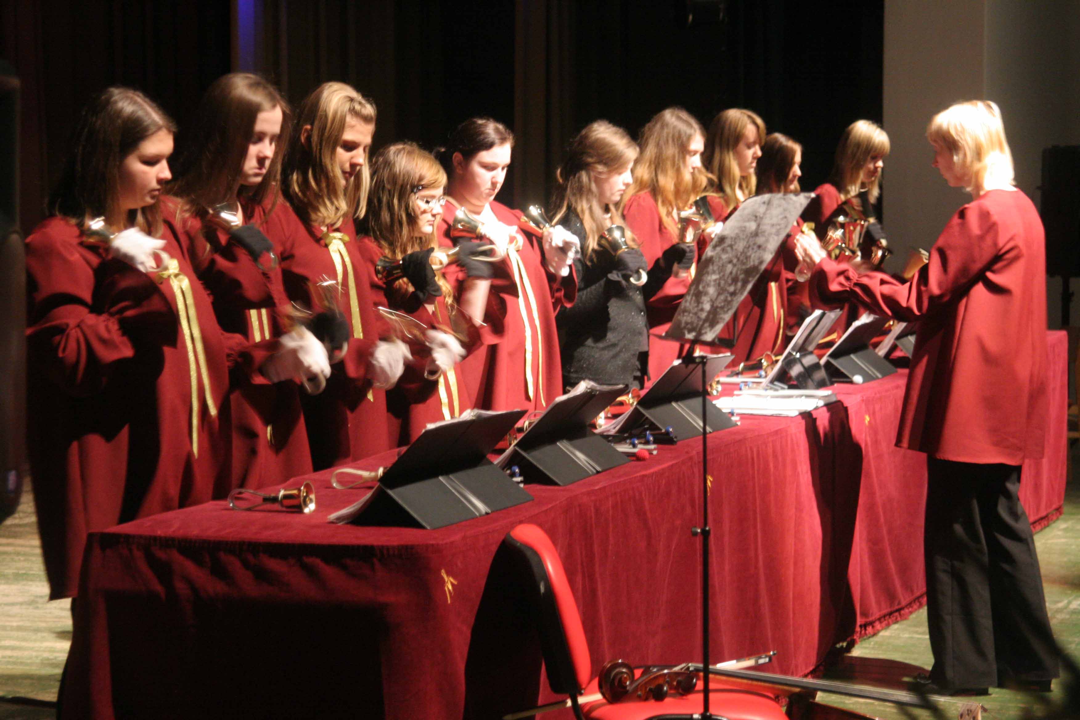 Slampes kultūras pilij – trīsdesmit