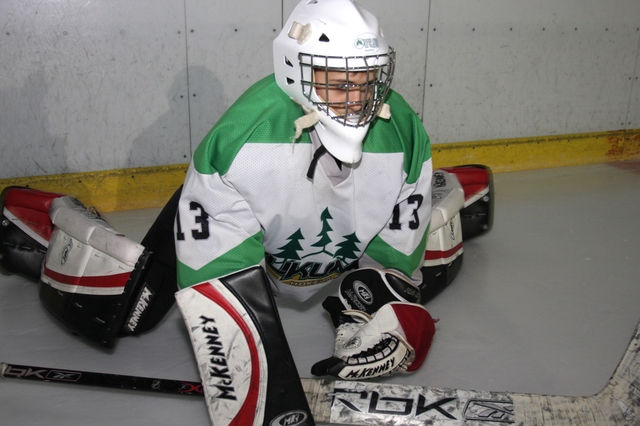 Tukuma jaunie hokejisti jūrmalniekus atstāj sausā