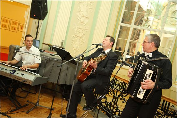 Vokāli instrument. ansamblis “Mažora sekstakords“