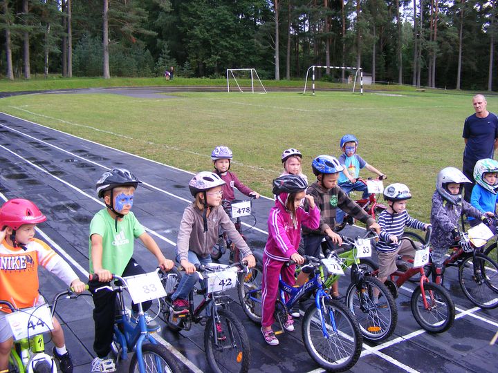 Velokross Mammasdabas takās noslēdzies