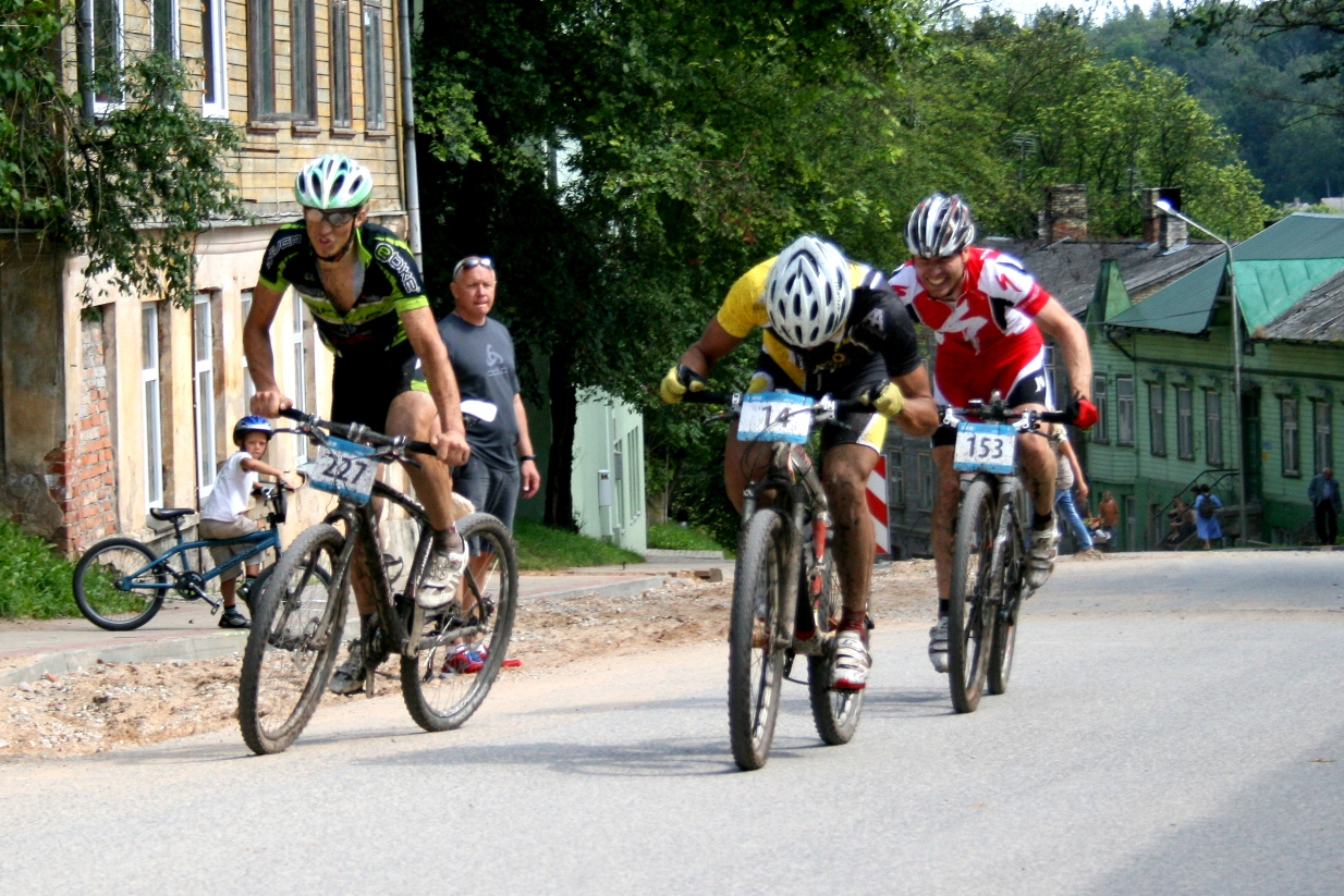 Sportiski aktīva nedēļas nogale Tukumā un apkārtnē