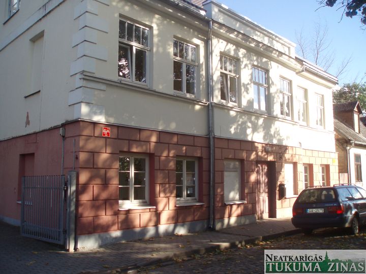 Kāpēc aizslēgta Tukuma patversme?