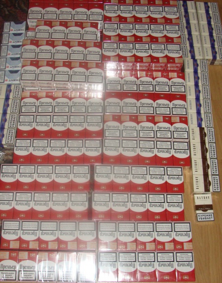 Tukuma tirgū atsavinātas nelegālās cigaretes