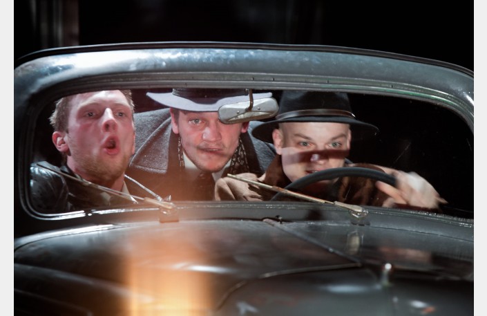 Recenzija: Ē. M. Remarks «Trīs draugi» Liepājas teātra izpildījumā