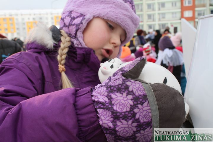 Eņģeļu ekspresis piestāj Tukumā /VIDEO/