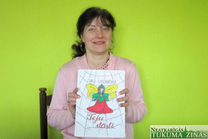 Dace Lasenberga raksta savam un citu priekam