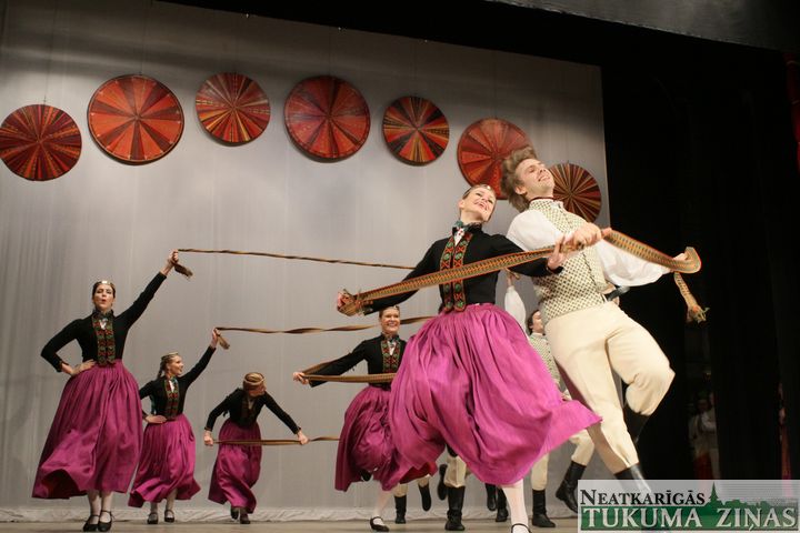 TDA «Svīta» gadskārtējais koncerts «Danči sniegā»