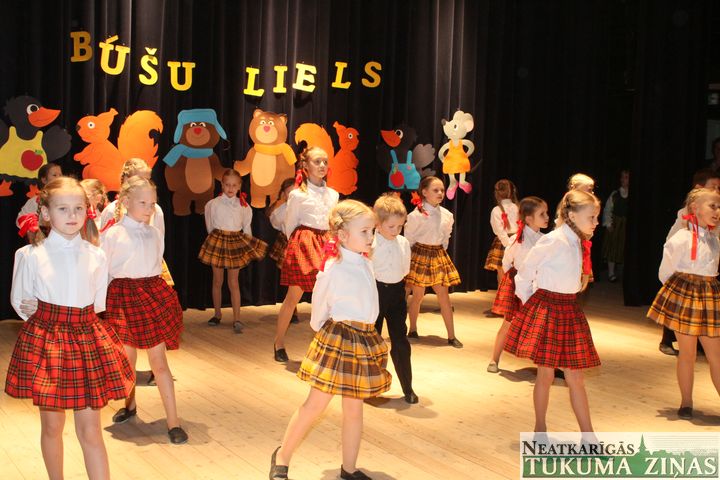 Sadancošana «Būšu liels» Lapmežciemā