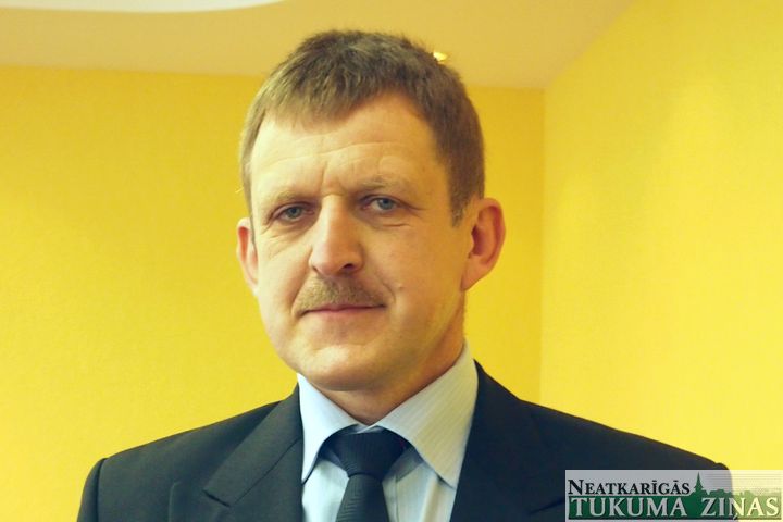 Jaunais Kandavas domes izpilddirektors – Egils Dude