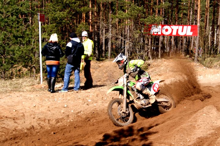 Rekordliels dalībnieku skaits «Cross Country» sacensībās Ķesterciemā