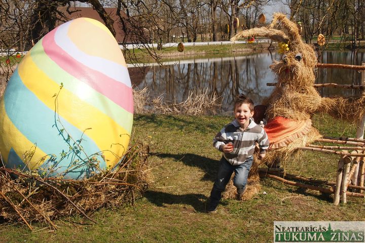 Kā Lieldienas Kandavas novadā sagaidīja /FOTO/