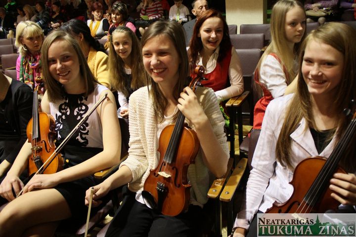 Mūzikas skolu festivāls «Satiksimies Tukumā» /FOTO/