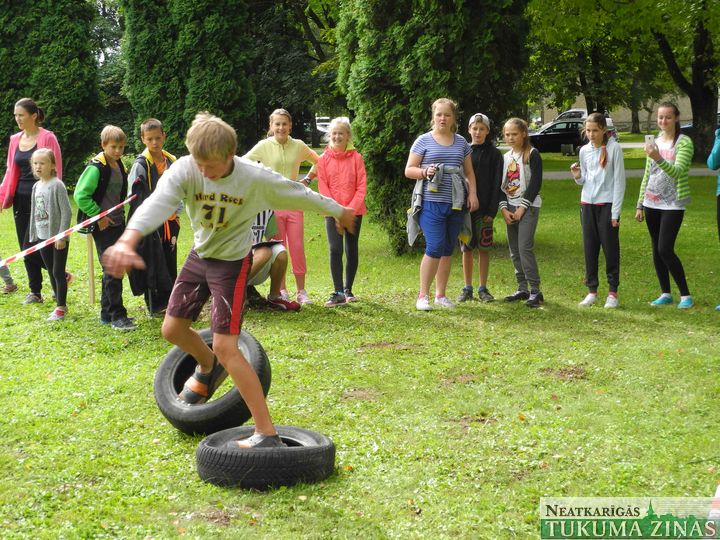 Džūkstes-Slampes sporta svētkos