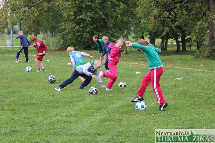 Futbola dienas Tukumā un Jaunsātos /FOTO/