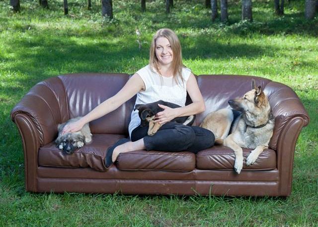 Ģimenes aicinātas pieteikties raidījumam «Suns meklē mājas»