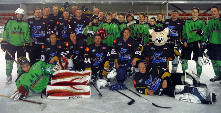 Draudzības spēle hokejā