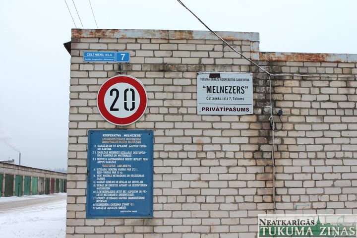 Uzlaužot 23 garāžas, aplaupītas vien trīs, tostarp nozagta arī automašīna