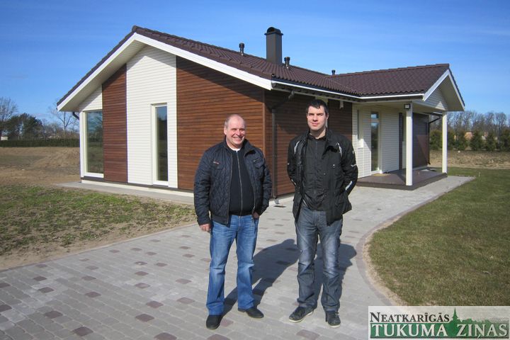 Uzņēmums «Līvas» Jaunpilī – no plastikāta logu līdz māju izgatavošanai