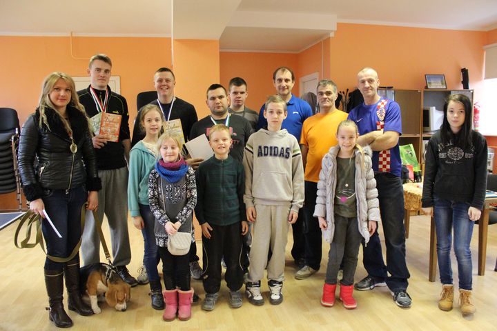 Degoles sporta dienā sportoja gan lieli, gan mazi