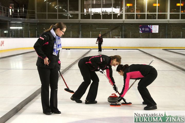 Latvijas Ziemas olimpiāde atklāta arī Tukumā /FOTO/VIDEO/