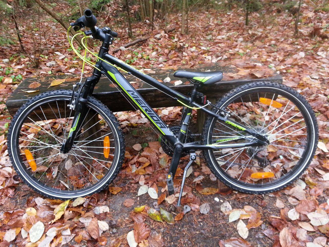 Tukumā bērni nozog trīs velosipēdus, plašumā vēršas kūlas ugunsgrēki