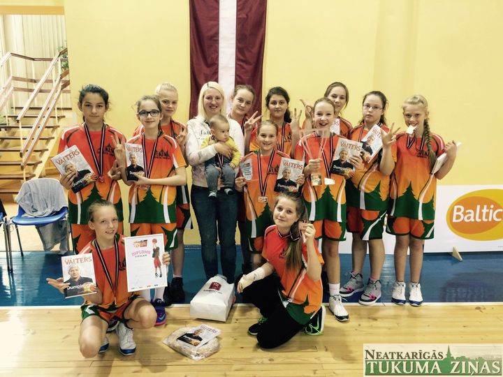 Tukuma «U-12» basketbolistēm – bronza Latvijas čempionātā