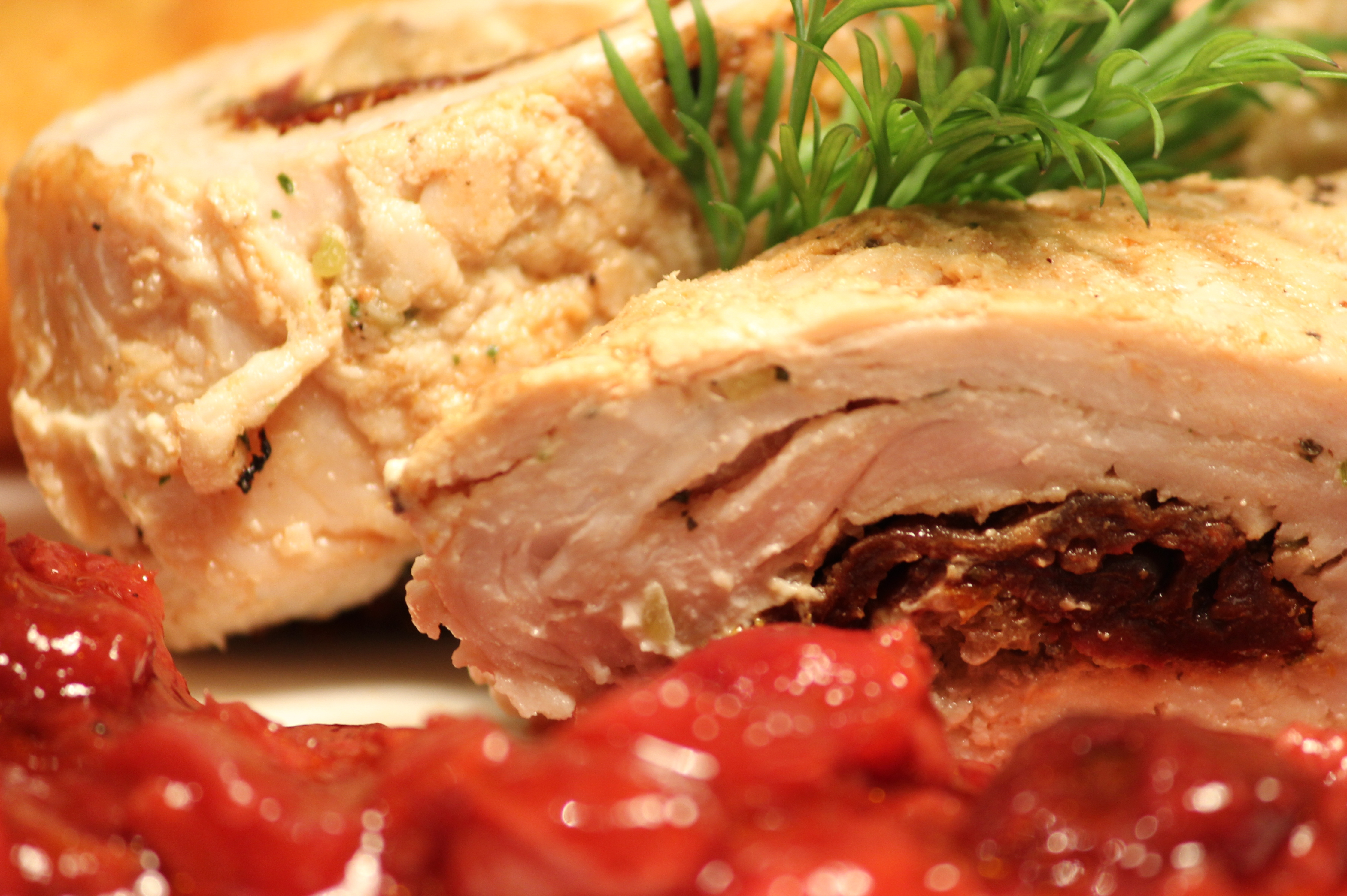 Par Tukuma ēdienu izvēlēts veltnītis ķiršu mērcē