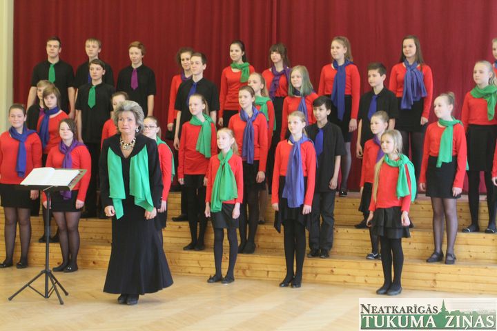 Ģimnāzijā notikusi 5. – 9. klašu, zēnu un jaukto koru starpskate /FOTO/