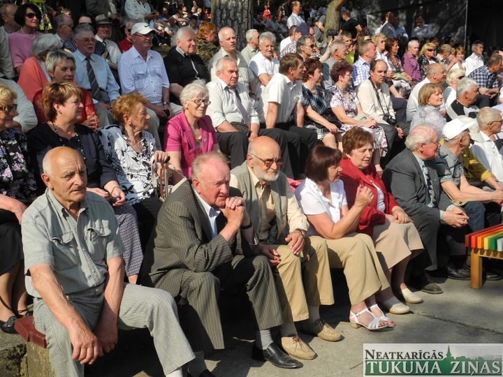 Kandavas tehnikumam – 70 /FOTO/